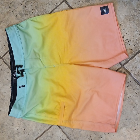 O'neill Rainbow board shorts Mens 28 - Picture 4 of 7